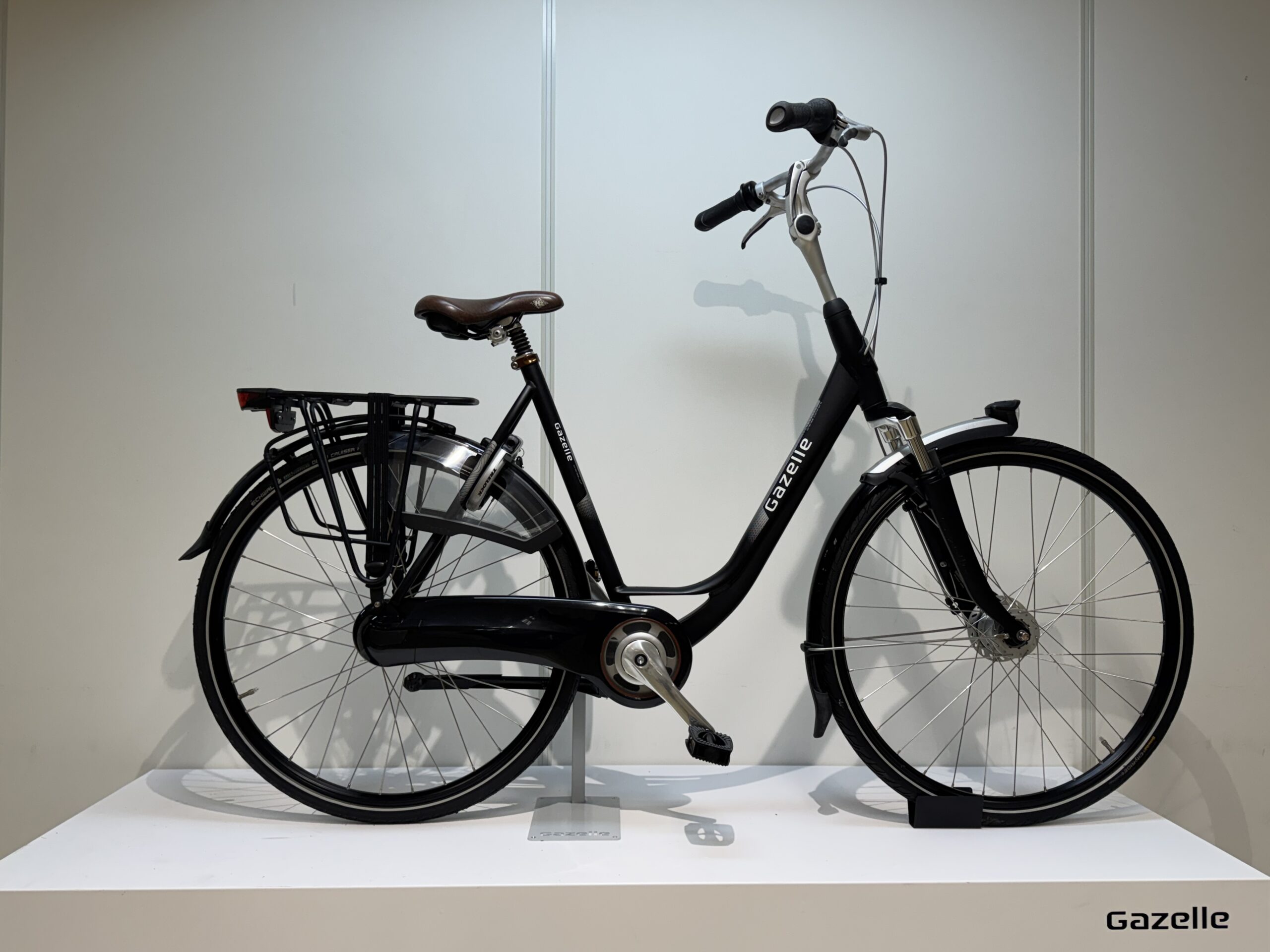Gazelle Orange Comfort D57