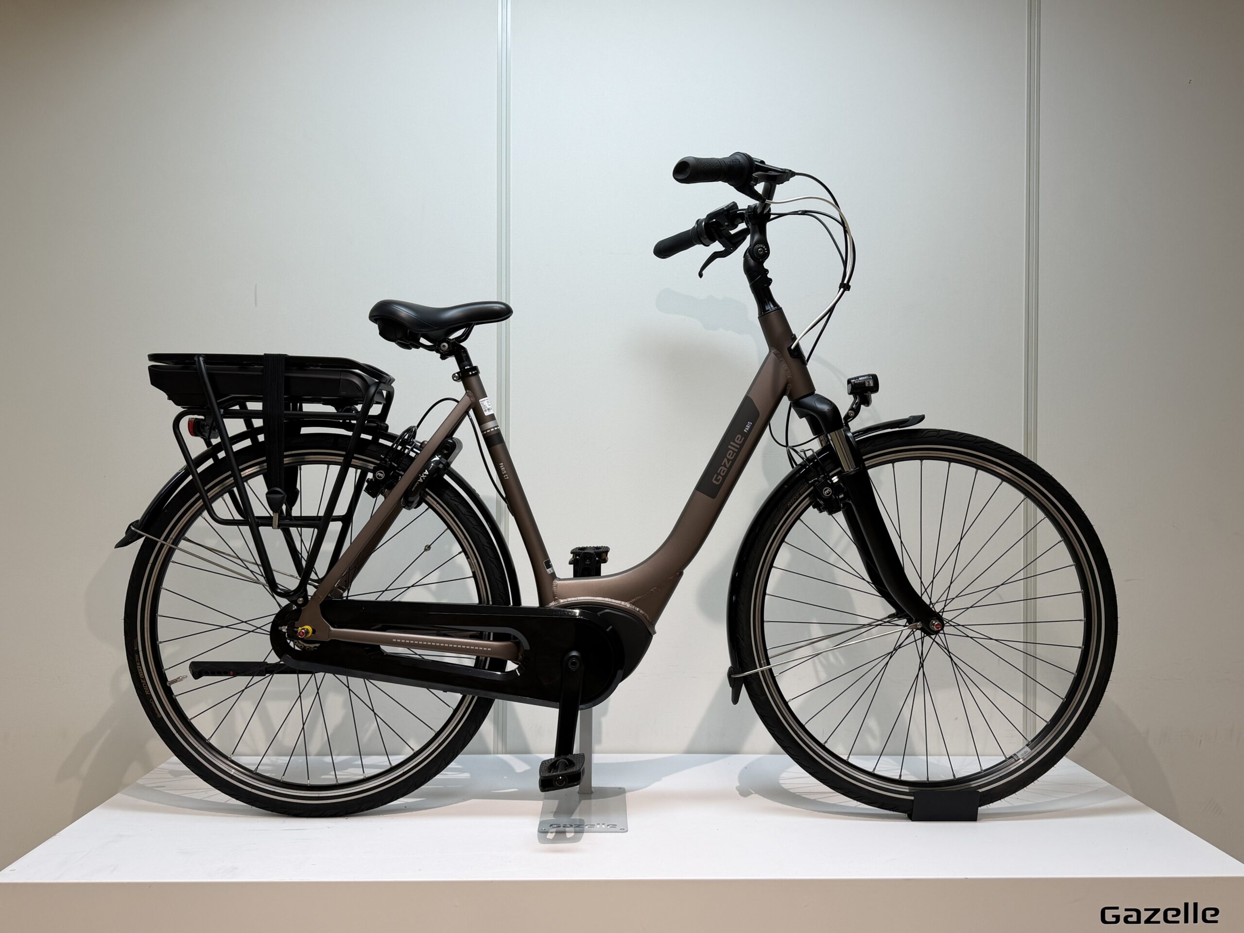 Gazelle Paris C7 HMB L57